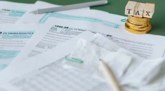 Steuererklärung auf Papier