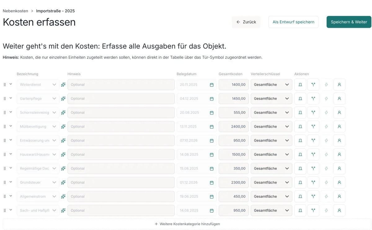 Schritt Kosten erfassen mit allen Kostenpositionen, Belegdatum, Gesamtkosten und Verteilerschlüssel in einer Tabelle